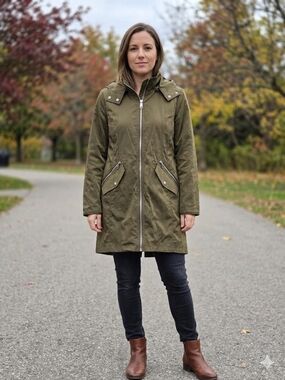 ​Karl Lagerfeld Paris Olive Green Hooded Anorak Parka Jacket - Size Medium